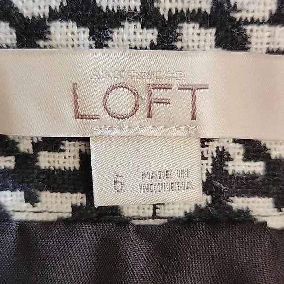 LOFT Faux Wrap Cotton Blend Mini Skirt Boho Print Size 6 - Picture 12 of 13